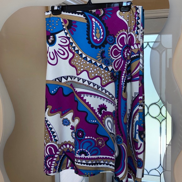 SALE! ❤️ Silk/Cotton Pucci style skirt 💋 NWOT - Picture 2 of 5